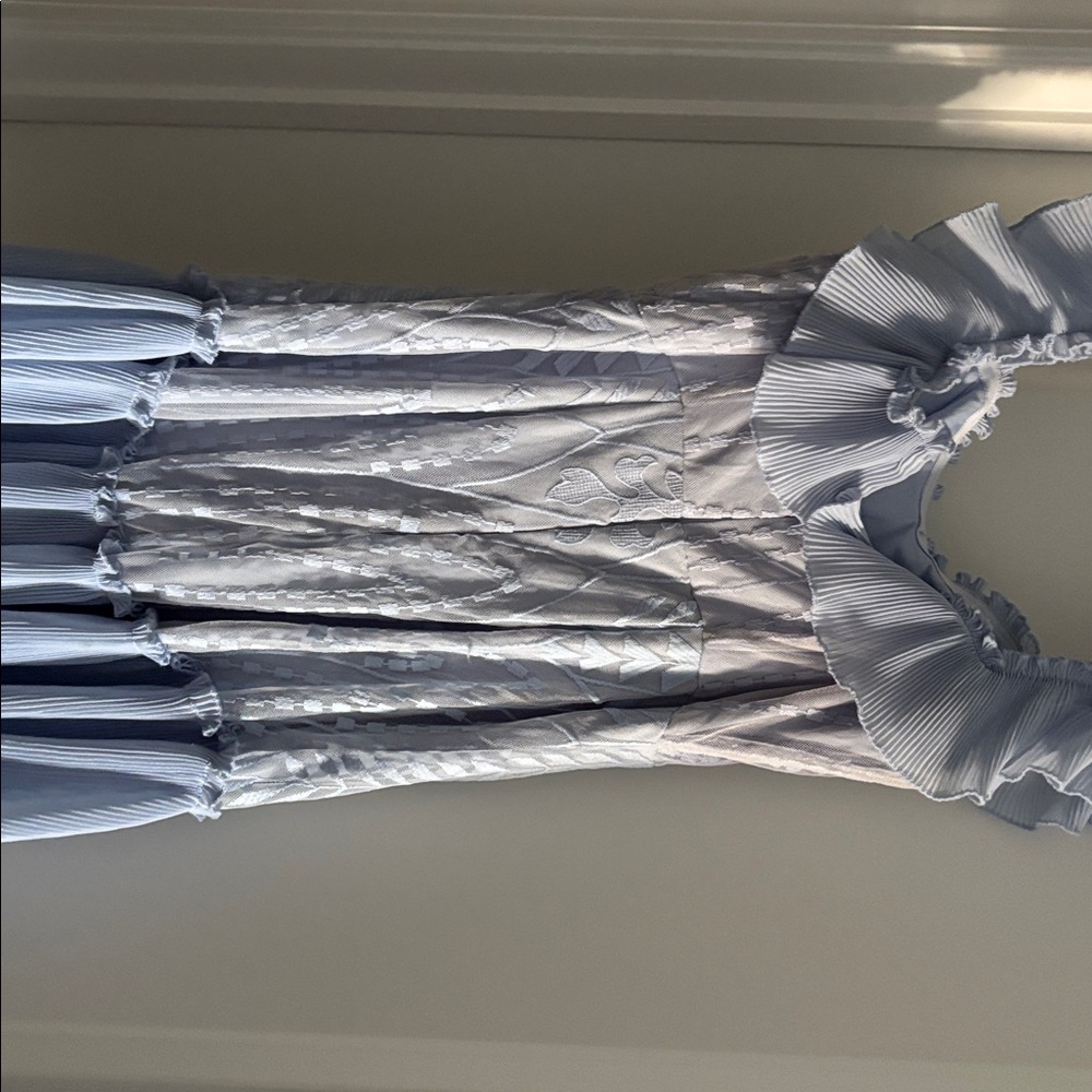 🌼🌼🌼Elegant Blue Ruffled Dress - Picture 6 of 8